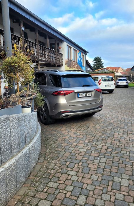 Parkmöglichkeiten auf meinem Hof